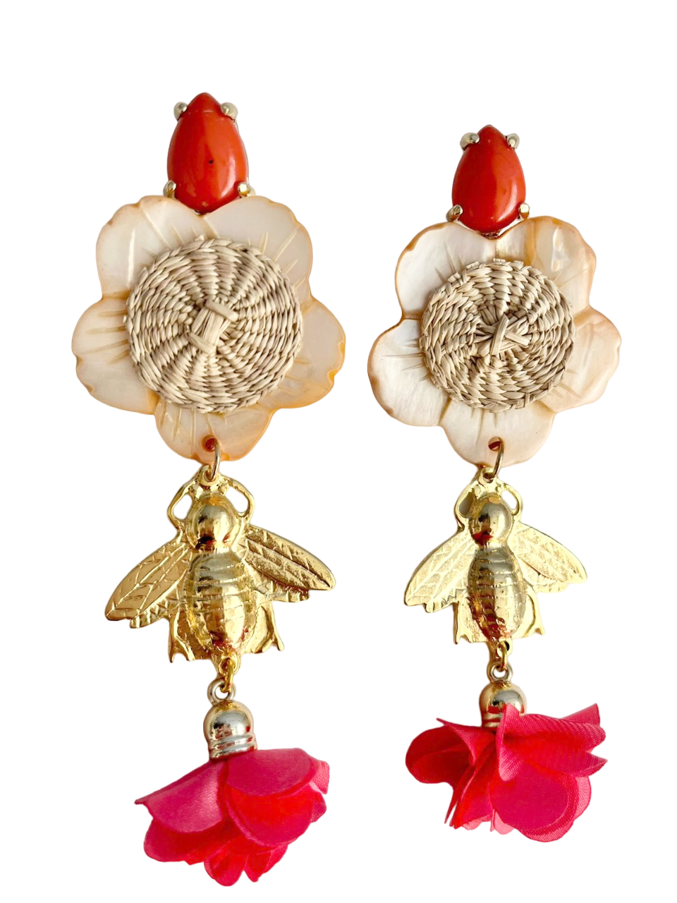 FLOR DE CONCHA CON ABEJA CON BA√ëO DE ORO Y FLOR DE TELA